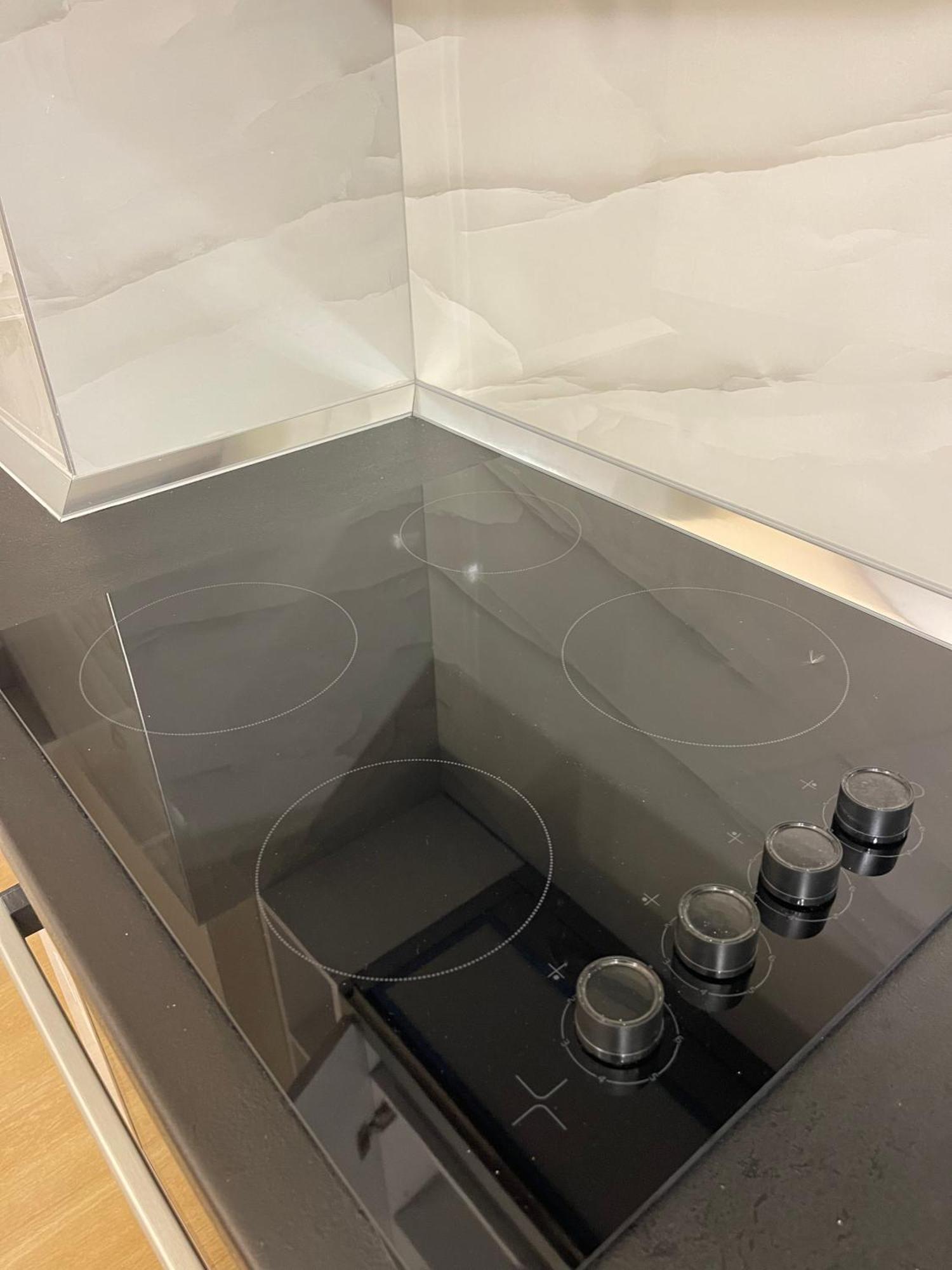 Jona Lovely 1 Two Bedroom Ap Apartment *